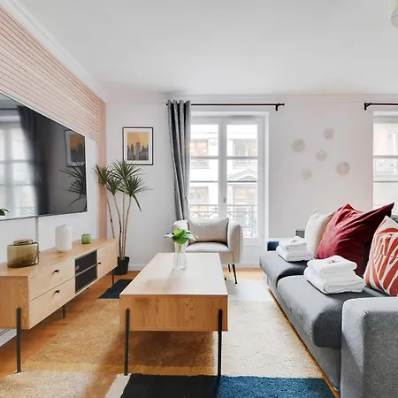 Charming -1br-4p- Arc De Triomphe *