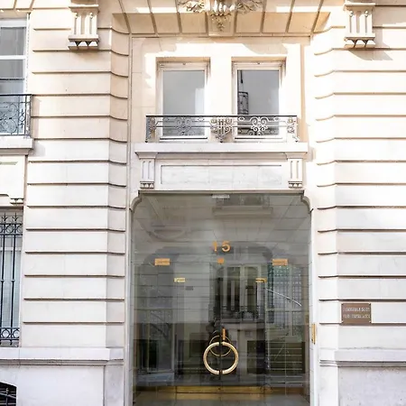 Charming -1br-4p- Arc De Triomphe Apartment Paris
